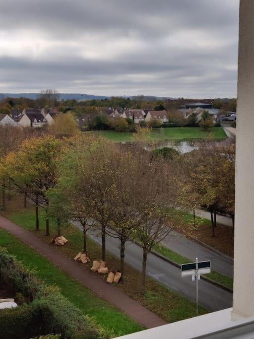 App 5 Pers, Parking, 3Mn Rer A, 40 Mn Du Centre De Paris, Cergy Le Haut Apartment Exterior foto